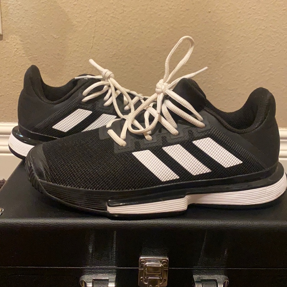 Black womens Adidas
